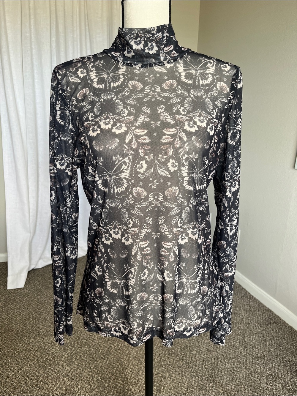 Anthropologie Butterly Floral Mesh Mock Neck Long Sleeve Black Cream Size L